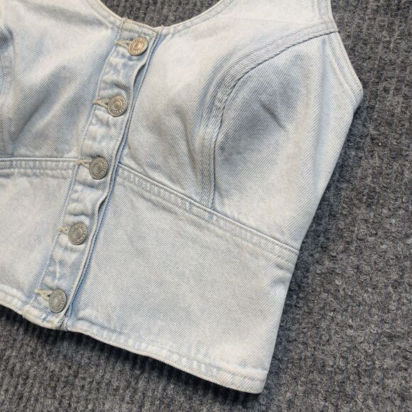 Levi’s Womens XS Button Down Denim Slim Fit Halter Top Janeesah Light Wash NEW - Picture 3 of 12